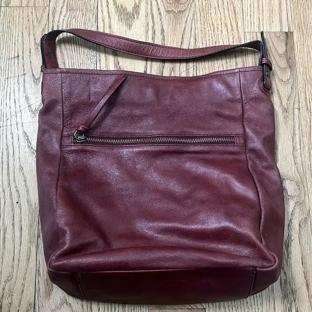 WILSONS RICHARD HOBO LEATHER ZIP‎ FRONT BAG